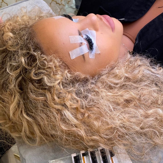 Class + Volume Lash Technique Course